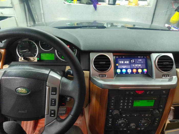 Navigatie Land Rover Discovery 3 din 2004 - 2015, Wireless Carplay si Android Auto, 4GB RAM si 64GB ROM, Ecran IPS 7 inch, Procesor Octacore, Slot sim 4G [4]