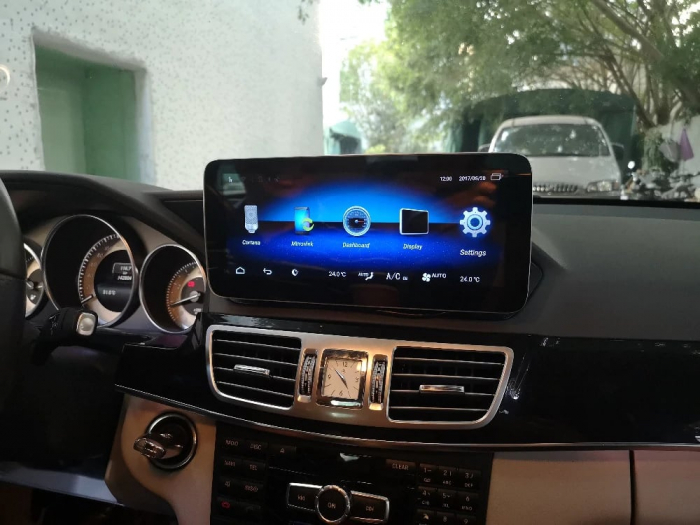 Navigatie Mercedes Clasa E W212 din 2009 - 2017 , 8 GB RAM si 128 GB ROM, Slot Sim 4G, Procesor Octa Core, Carplay, Sunet DSP, Android, Aplicatii, Usb, Wi Fi, Bluetooth [5]
