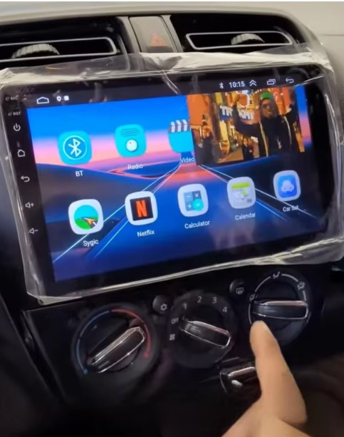 Navigatie Mitsubishi Colt Plus 2007-2012 Android 14 , 4GB RAM , Procesor Quad Core , Wireless Carplay si Android auto , Display HD Touchscreen, Wi-Fi , Bluetooth, USB [6]
