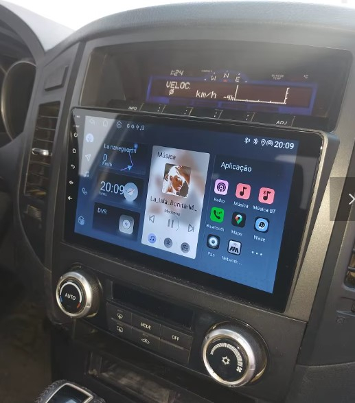 Navigatie Mitsubishi Pajero din 2006-2014, Android 14 , 4GB RAM, Octacore, Slot Sim 4G, DSP, GPS, Wi-FI, Carplay, Android Auto, USB, Bluetooth, Waze, Touchscreen, 9 inch [7]