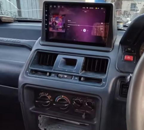 Navigatie Mitsubishi Pajero Montero V31 Cheetah, 4GB RAM si 64GB ROM, Ecran QLED 9 inch, Android 14, Procesor Octacore, Slot sim 4G, Sunet DSP, Wireless Carplay si Android Auto, Camera Marsarier [6]