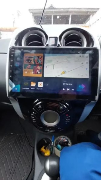 Navigatie Nissan Note 2012-2021 Android 14 , 4GB RAM , Procesor Quad Core , Wireless Carplay si Android auto , Display HD Touchscreen, Wi-Fi , Bluetooth, USB [6]
