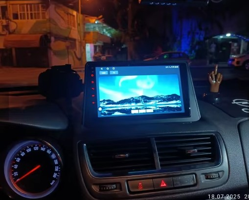 Navigatie Opel Mokka din 2012-2016, Rezolutie 2K, Display QLED 9.5 inch, 4GB RAM si 64GB ROM, Android, Procesor Octacore, Slot sim 4G, Sunet DSP, Wireless Carplay si Android Auto, Camera Marsarier, US [9]