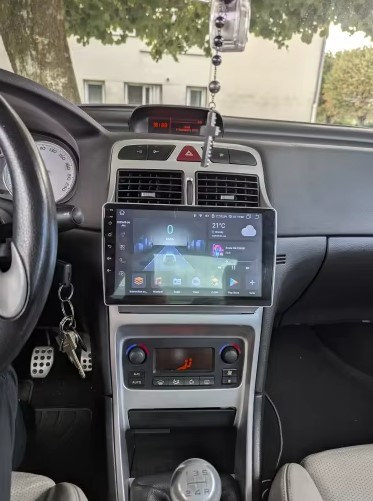 Navigatie Peugeot 307 din 2002-2013 Android 14 , 1GB RAM Carplay [10]