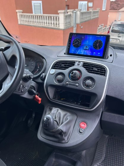 Navigatie Renault Kangoo ( 2015 - 2018 ) 4GB RAM si 64GB ROM, Ecran QLED 9 inch, Android 14, Procesor Octacore, Slot sim 4G, Sunet DSP, Wireless Carplay si Android Auto, Camera Marsarier [6]