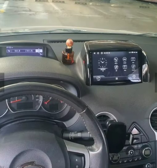 Navigatie Renault Koleos ( 2008 - 2016 ) 4GB RAM si 64GB ROM, Ecran QLED 9 inch, Android 14, Procesor Octacore, Slot sim 4G, Sunet DSP, Wireless Carplay si Android Auto, Camera Marsarier [5]