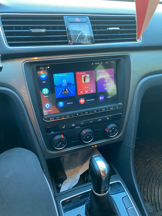 Navigatie Skoda Octavia Superb Fabia Rapid , Ecran 9 inch IPS , Android 13 , Carplay , 2 GB RAM +32 GB ROM , Internet , 4G , Aplicatii , Waze , Wi Fi , Usb , Bluetooth [3]