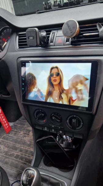 Navigatie Skoda Rapid din 2013-2018, Rezolutie 2K, Display QLED 9.5 inch, 4GB RAM si 64GB ROM, Android, Procesor Octacore, Slot sim 4G, Sunet DSP, Wireless Carplay si Android Auto, Camera Marsarier, U [7]