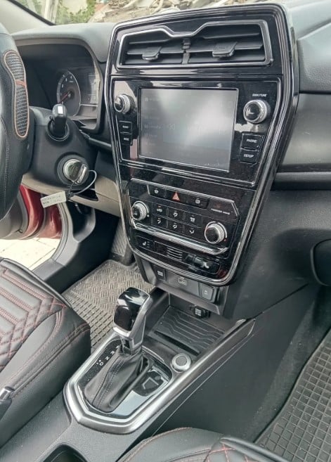Navigatie Ssangyong Tivoli 2019 - 2021 Android 14 , 4GB RAM , Procesor Quad Core , Wireless Carplay si Android auto , Display HD Touchscreen, Wi-Fi , Bluetooth, USB [6]