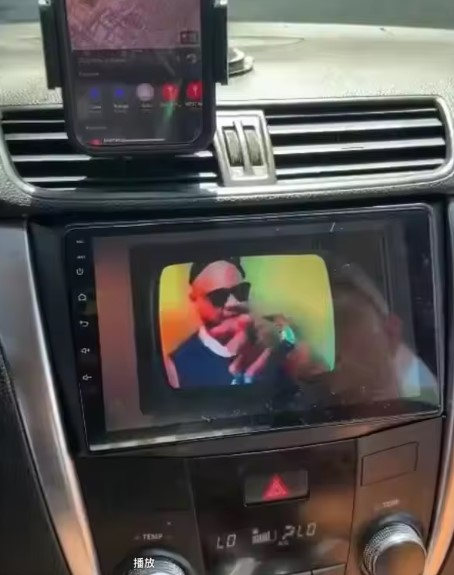 Navigatie Suzuki Kizashi 2009 - 2015 Android 14 , 2GB RAM QLED Carplay [4]