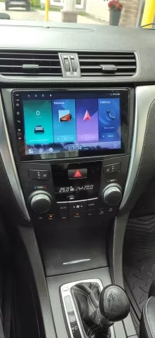 Navigatie Suzuki Kizashi 2009 - 2015 Android 14 , 4GB RAM , Procesor Quad Core , Wireless Carplay si Android auto , Display HD Touchscreen, Wi-Fi , Bluetooth, USB [5]