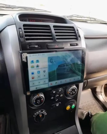 Navigatie Suzuki Vitara din 2005-2015, Rezolutie 2K, Ecran QLED 9.5 inch, 8GB RAM si 128GB ROM, Android, Procesor Octacore, Slot sim 4G, Sunet DSP, Wireless Carplay si Android Auto [7]