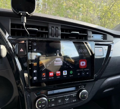 Navigatie Toyota Corolla din 2012-2016 Android 14 , 4GB RAM , Procesor Quad Core , Wireless Carplay si Android auto , Display HD Touchscreen, Wi-Fi , Bluetooth, USB [5]