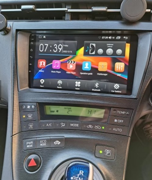 Navigatie Toyota Prius din 2009-2015, Android 14, Wireless Carplay si Android Auto, 2GB RAM si 32GB ROM, Display IPS 9 inch, Camera Marsarier, Internet, Aplicatii, Wi Fi, Usb, Bluetooth [8]