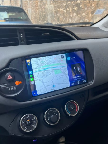 Navigatie Toyota Yaris din 2010-2018 Android 14 , 4GB RAM , Procesor Quad Core , Wireless Carplay si Android auto , Display HD Touchscreen, Wi-Fi , Bluetooth, USB [9]