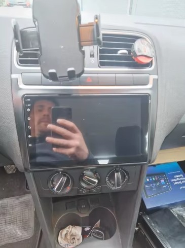 Navigatie VW Polo din 2008-2020, Android 14 , 4GB RAM, Octacore, Slot Sim 4G, DSP, GPS, Wi-FI, Carplay, Android Auto, USB, Bluetooth, Waze, Touchscreen, 9 inch [8]