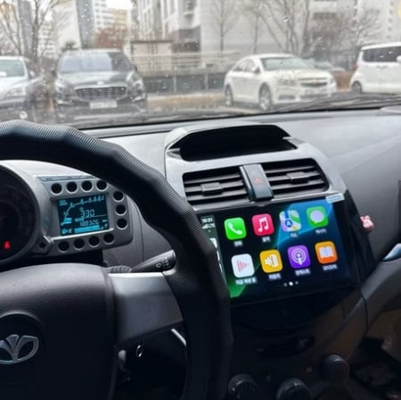 Navigatie Chevrolet Spark 2010-2014 Android 14 , 4GB RAM , Procesor Quad Core , Wireless Carplay si Android auto , Display HD Touchscreen, Wi-Fi , Bluetooth, USB [7]