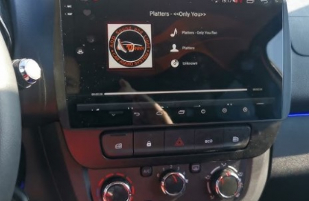 Navigatie Dacia Spring din 2015 - 2022, Rezolutie 2K, Ecran QLED 9.5 inch, 8GB RAM si 128GB ROM, Android, Procesor Octacore, Slot sim 4G, Sunet DSP, Wireless Carplay [4]