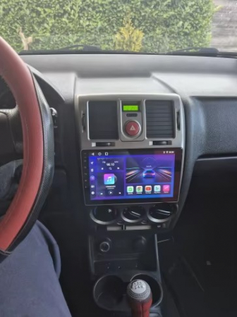 Navigatie Hyundai Getz 2002-2011 Android 14 , 4GB RAM , Procesor Quad Core , Wireless Carplay si Android auto , Display HD Touchscreen, Wi-Fi , Bluetooth, USB [9]