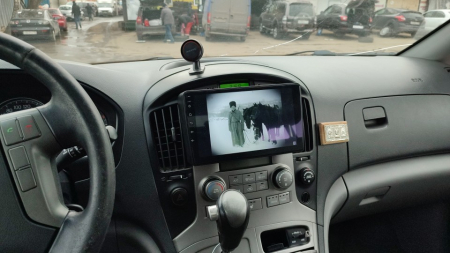Navigatie Hyundai H1 din 2007 - 2015, 8GB RAM si 128GB ROM, Ecran QLED 9 inch, Android 14, Procesor Octacore, Slot sim 4G, Sunet DSP, Wireless Carplay si Android Auto, Camera Marsarier [4]