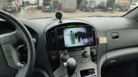 Navigatie Hyundai H1 din 2007 - 2015 Android 14 , 4GB RAM , Procesor Quad Core , Wireless Carplay si Android auto , Display HD Touchscreen, Wi-Fi , Bluetooth, USB [4]