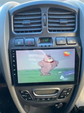 Navigatie Hyundai Sonata Fe 2001-2012 Android 14 , 4GB RAM , Procesor Quad Core , Wireless Carplay si Android auto , Display HD Touchscreen, Wi-Fi , Bluetooth, USB [7]