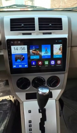 Navigatie Jeep Compass din 2006-2010 Android 14 , 4GB RAM , Procesor Quad Core , Wireless Carplay si Android auto , Display HD Touchscreen, Wi-Fi , Bluetooth, USB [8]
