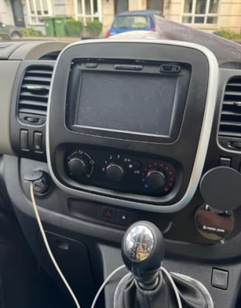 Navigatie Opel Vivaro din 2014 - 2018, Android 14 , 4GB RAM, Octacore, Slot Sim 4G, DSP, GPS, Wi-FI, Carplay, Android Auto, USB, Bluetooth, Waze, Touchscreen, 9 inch [8]