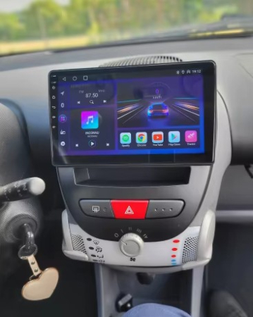 Navigatie Peugeot 107 si Citroen C1 din 2005-2015 Android 14 , 4GB RAM , Procesor Quad Core , Wireless Carplay si Android auto , Display HD Touchscreen, Wi-Fi , Bluetooth, USB [7]