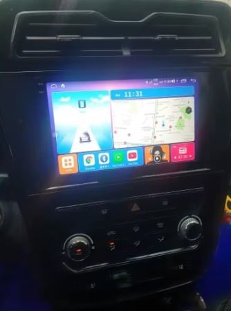 Navigatie Ssangyong Tivoli 2019 - 2021 Android 14 , 4GB RAM , Procesor Quad Core , Wireless Carplay si Android auto , Display HD Touchscreen, Wi-Fi , Bluetooth, USB [3]