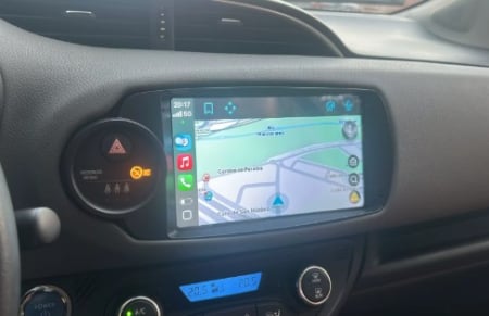 Navigatie Toyota Yaris din 2010-2018 Android 14 , 4GB RAM , Procesor Quad Core , Wireless Carplay si Android auto , Display HD Touchscreen, Wi-Fi , Bluetooth, USB [4]