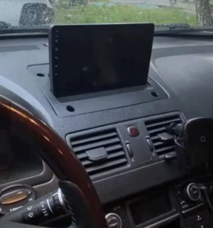 Navigatie Volvo XC90 din 2003-2014 Android 14 , 4GB RAM , Procesor Quad Core , Wireless Carplay si Android auto , Display HD Touchscreen, Wi-Fi , Bluetooth, USB [7]
