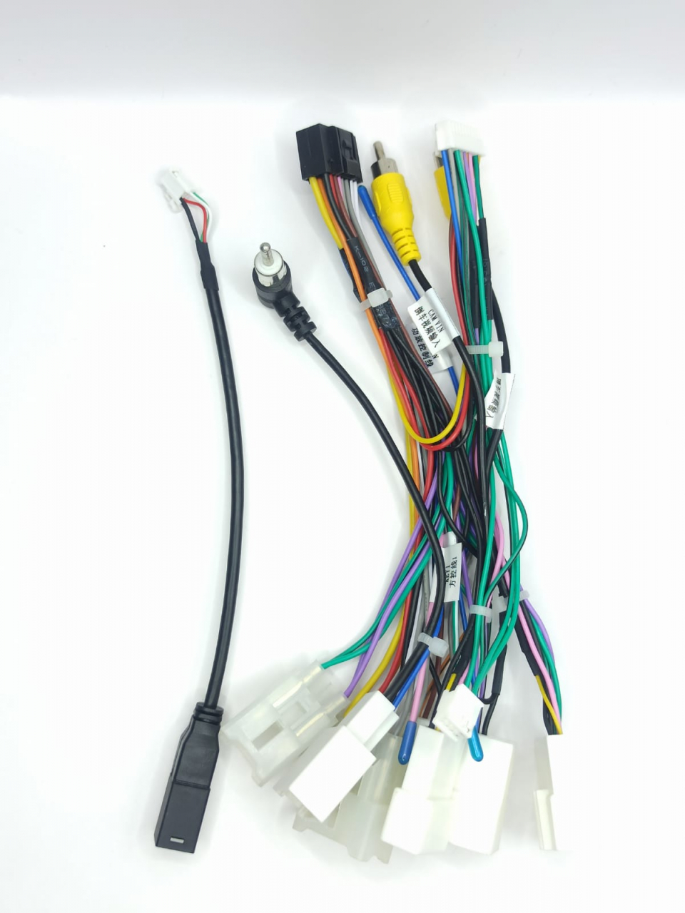 Cablaj adaptor C-TYT10 conectare navigatie de baza cu navigatie Android pentru gama Toyota, fara canbus [1]