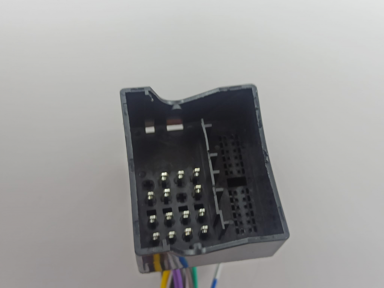 Cablaj adaptor MH-05 conectare navigatie de baza cu navigatie Android pentru gama Volkswagen, Skoda, fara canbus [2]