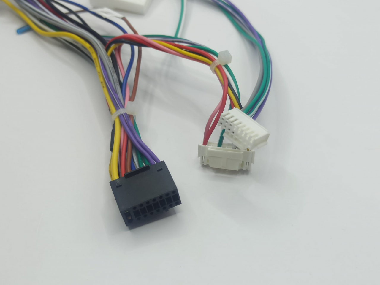 Cablaj adaptor HJT-CLIO-16 conectare navigatie de baza cu navigatie Android pentru gama Renault, fara canbus [2]