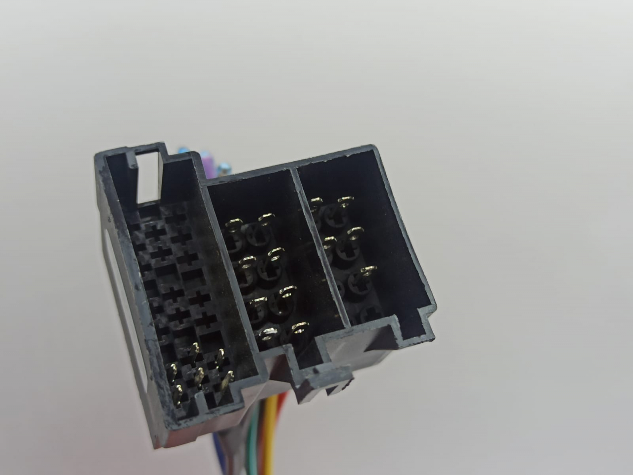 Cablaj adaptor F11 20220427 adaptare comenzi volan cu navigatie Android pentru gama Audi, fara canbus [2]