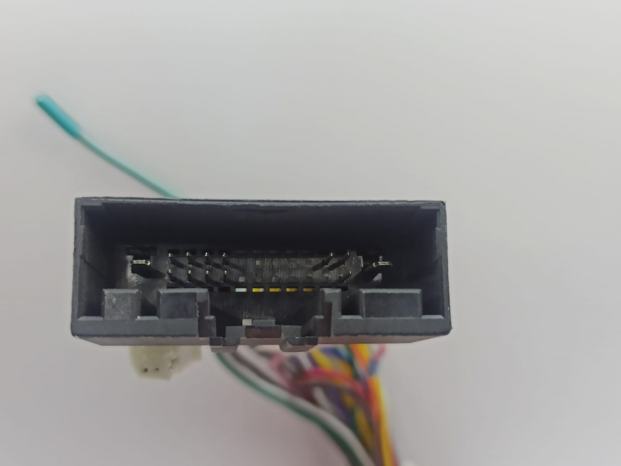 Cablaj adaptor 51 HBS conectare navigatie de baza cu navigatie Android pentru gama Ford, fara canbus [2]