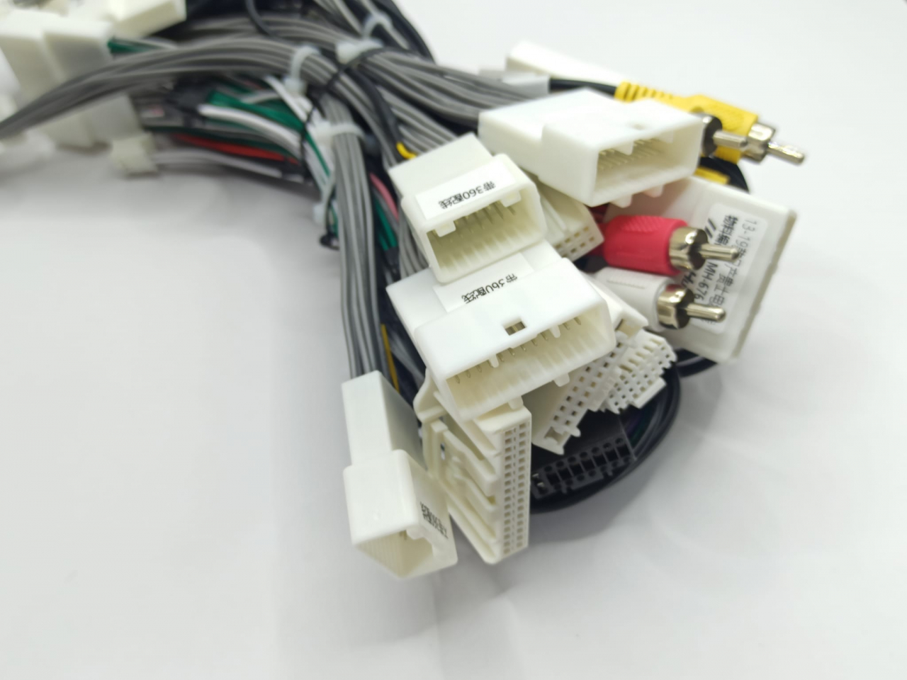 Cablaj adaptor MH-676 OD conectare navigatie de baza cu navigatie Android pentru gama Nissan, fara canbus [6]