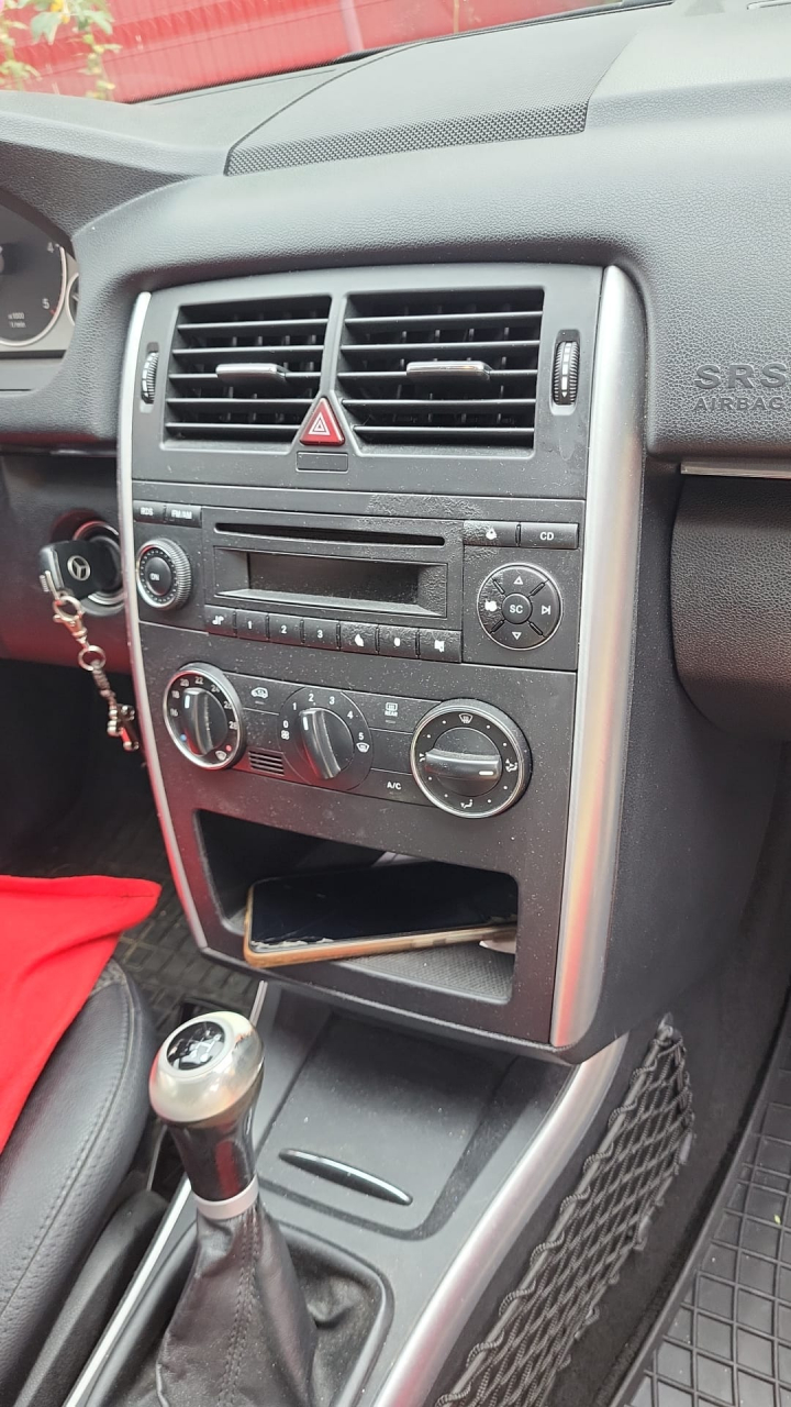 Navigatie dedicata A-Class W169 2004-2012 & B-Class, 12GB RAM 256/512GB ROM, Android 13, Rezolutie 2K, Display QLED 9", DSP, Carplay&Android Auto, SIM 4G, Ventilator Activ, Suport Camere 360 [4]