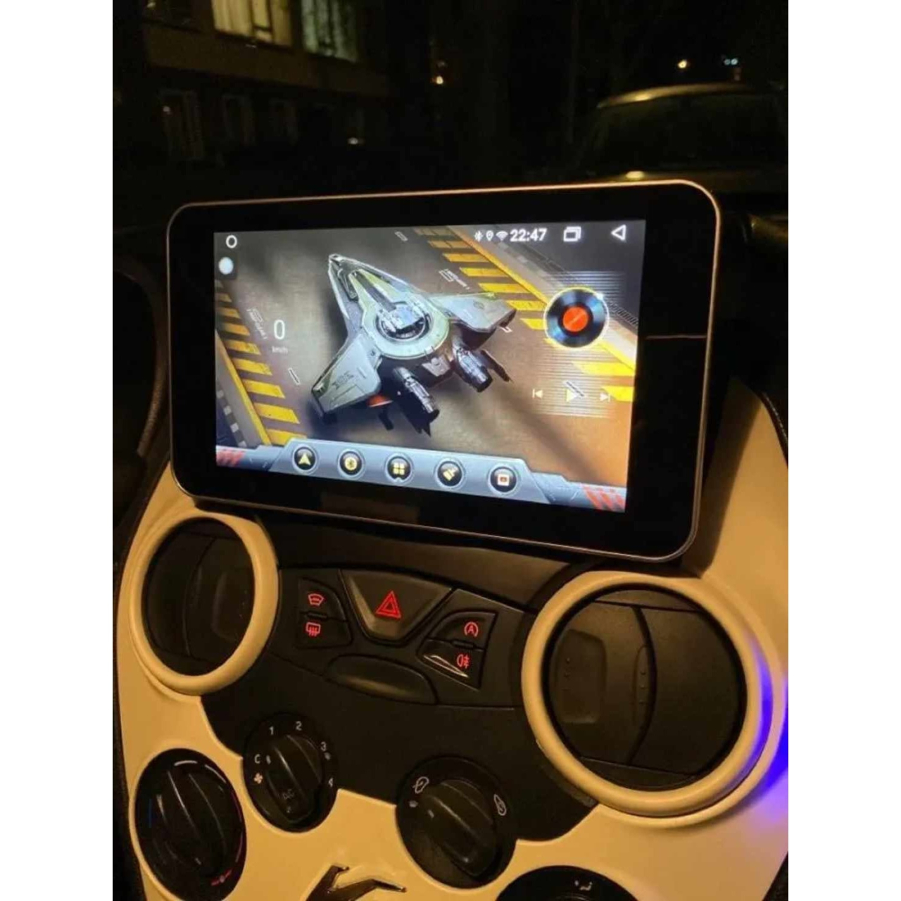 Navigatie dedicata Ford KA cu butoane rotative model 2024, 4GB RAM 64GB ROM, Quadcore, Android 13, Display QLED 9", DSP, Carplay, Android Auto, Internet, Youtube, Waze, WIFI [3]