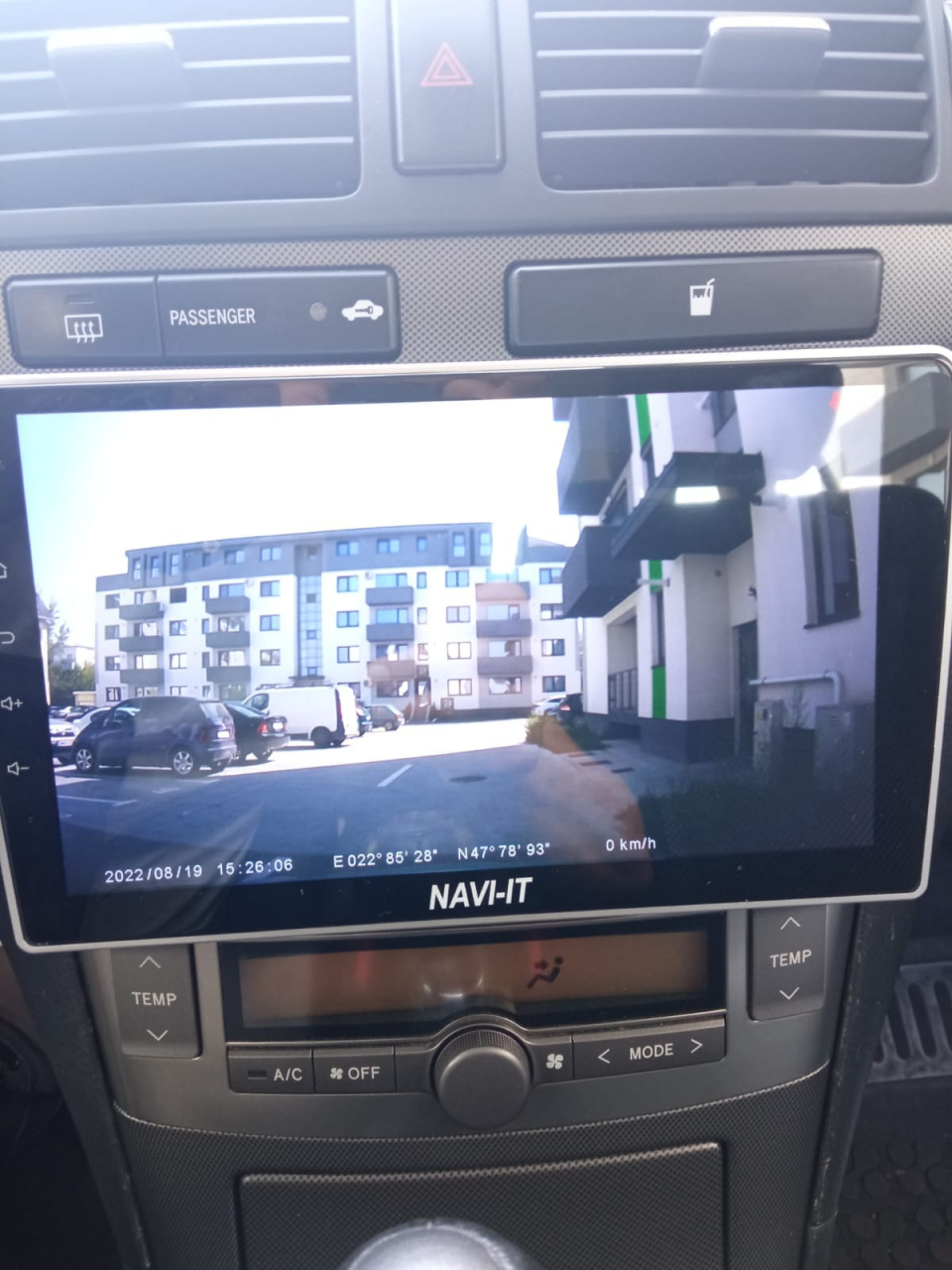 Navigatie dedicata Toyota Avensis 2002-2008 Silver, 4GB RAM 64GB ROM, Quad Core, Display 9" QLED 1K, Carplay, Android 14, Bluetooth, Magazin Play, Suport Camere AHD [6]