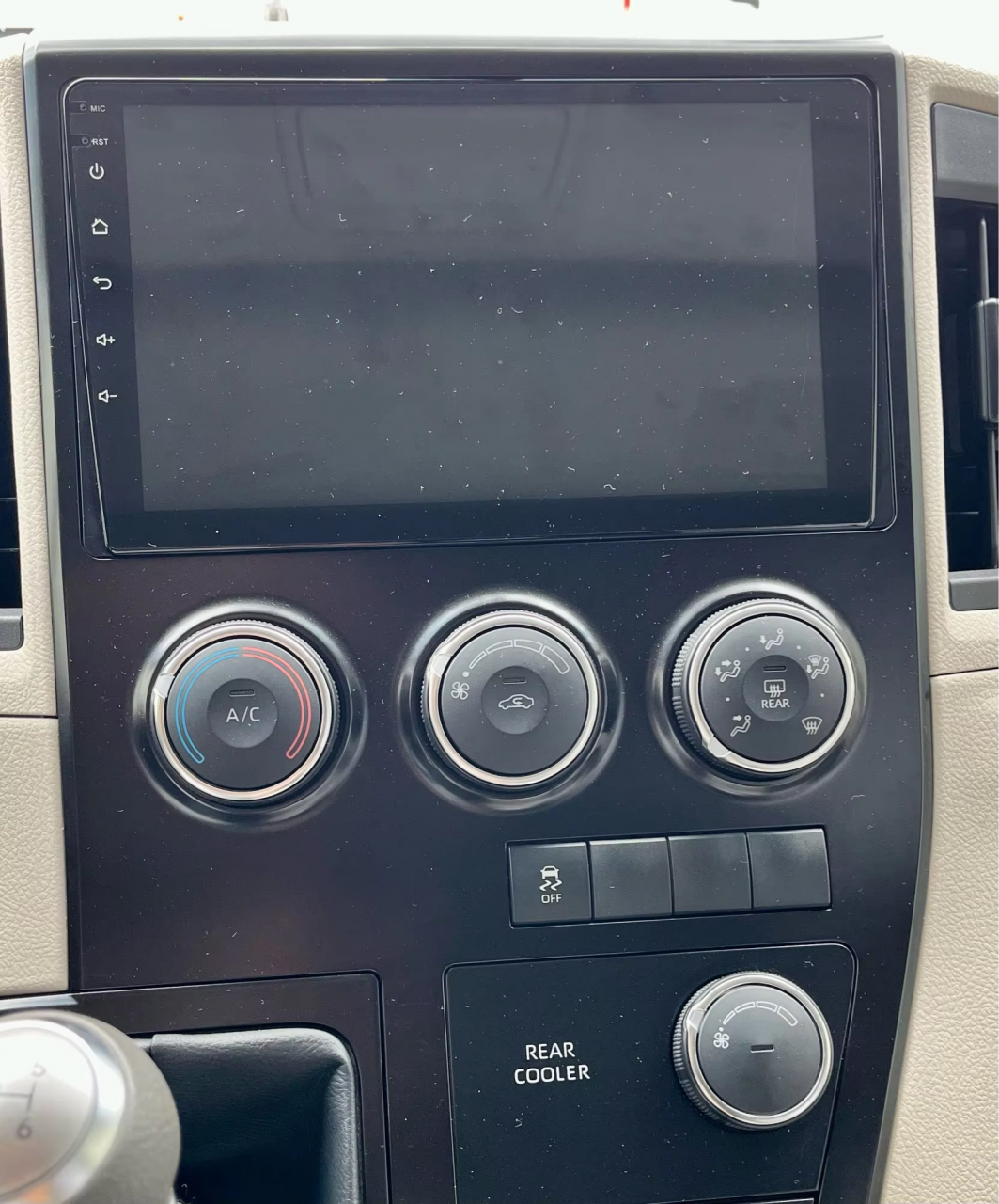 Navigatie dedicata Toyota Hiace 2004-2019, 4GB RAM 64GB ROM, Octacore, Android 14, Display QLED 1K 9", Carplay&Android Auto, SIM 4G, Ventilator Activ [7]