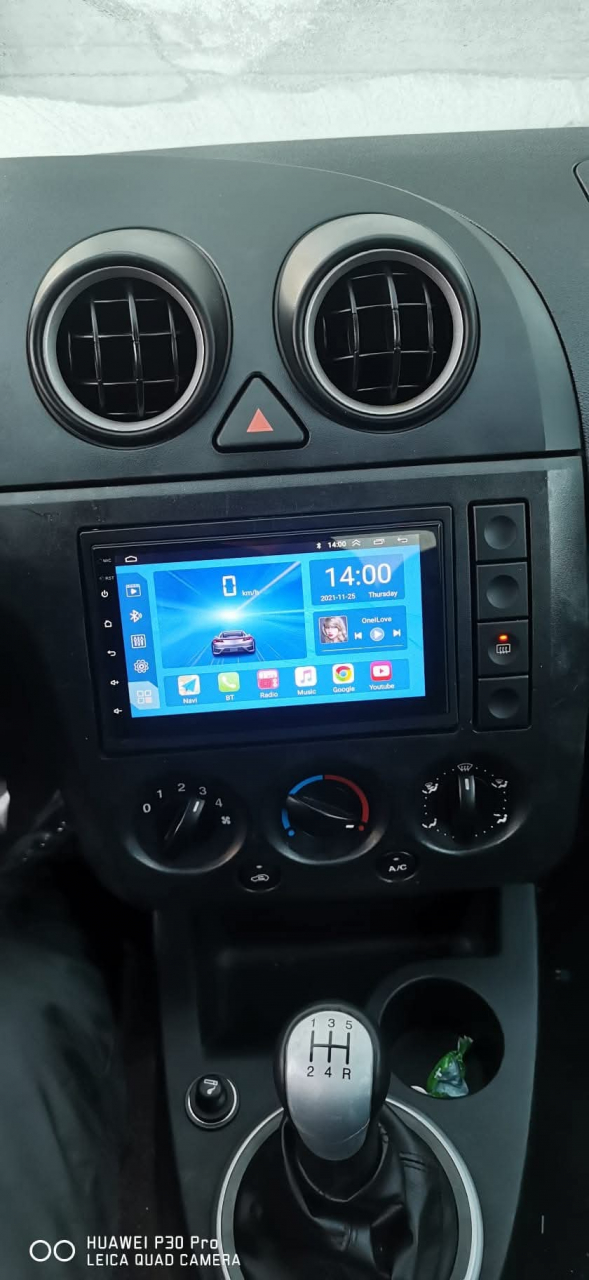 Navigatie GPS 7 inch cu Android 14, 2GB RAM 32 GB ROM, Carplay, Golf, mufare ISO, suporti de prindere Rama 2din, microfon Extern [9]