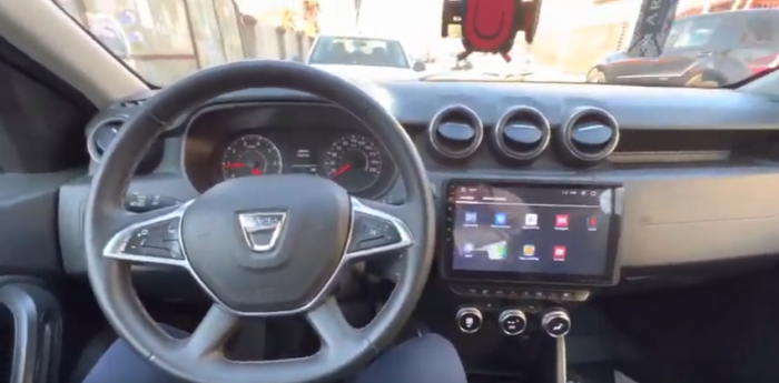Navigatie dedicata Dacia Duster 2017-2021, 4GB RAM 64GB ROM, Octacore, Android 14, Display QLED 1K 10", Carplay&Android Auto, SIM 4G, Ventilator Activ [6]