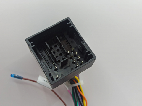 Cablaj adaptor MH-HW-013 conectare navigatie de baza cu navigatie Android pentru gama Peugeot/Citroen, fara canbus [1]