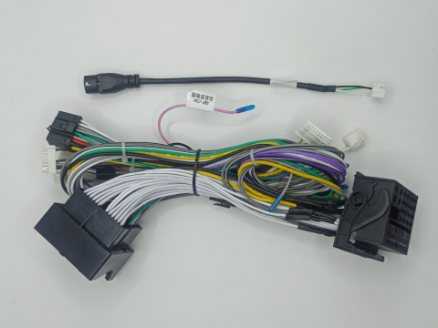 Accesorii - Cablaj adaptor BC-XB-13 conectare navigatie de baza cu navigatie Android pentru gama Mercedes-Benz, fara canbus