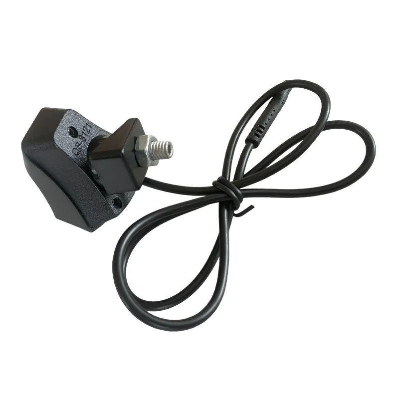 Camera frontala NAVI-IT, compatibil cu Audi A1 A3 A4 B8 A5 A6 TT Q3 Q5 Q7, functie nightvision, rezistent la apa [2]