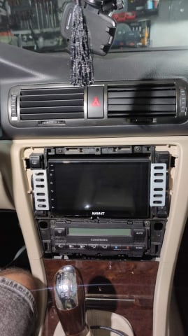 Navigatie GPS 7 inch cu Android 14, 4GB RAM 64 GB RON, Carplay, 8core SIM, Golf, mufare ISO, suporti de prindere Rama 2din, microfon Extern [6]