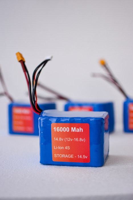 Acumulator Li-Ion 4S 16000 mAh cu Autonomie Extinsă – Ideal pentru Navomodele și Drone [3]