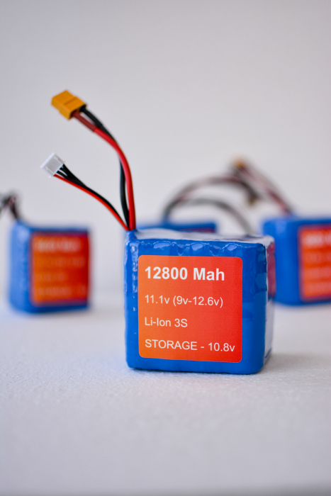 Acumulator Navomodel Li-Ion 3S 11.1V 12800mAh – Capacitate Mare & Siguranță [2]